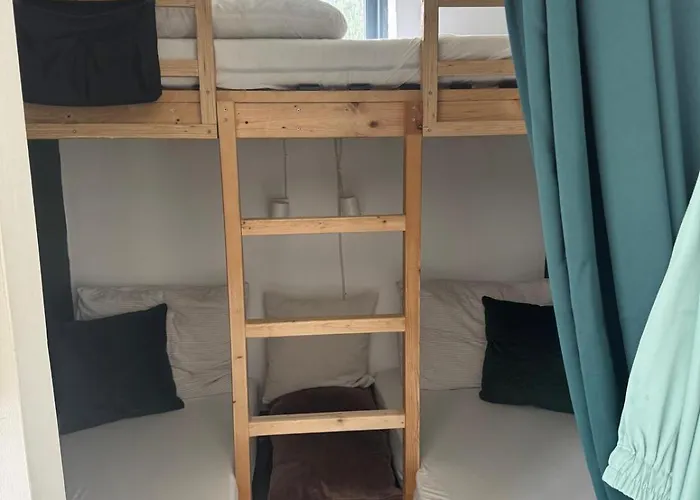 Med Ekstra Borne Indkvartering Og Skrivebord Apartment Brondby